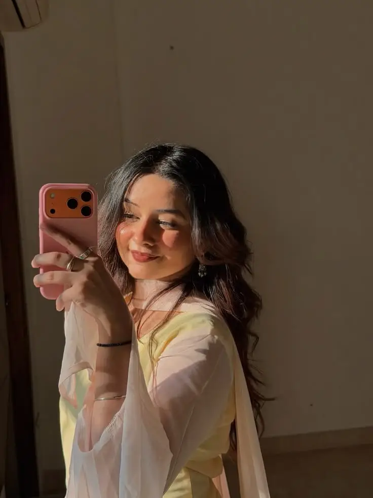 Russian Call Girl in Delhi